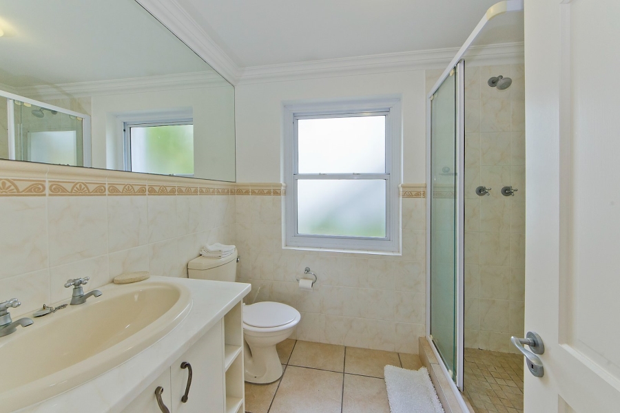 5 Bedroom Property for Sale in Thesen Islands Western Cape